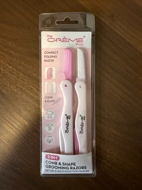 the CRÈME shop 2-in-1 Pink & White Comb & Shape Grooming Razors